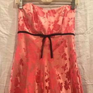 Banana Republic silk strapless GORGEOUS pink dress